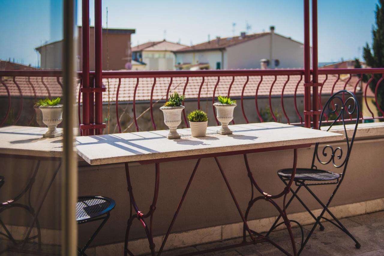 Corso Emanuele Apartments San Vincenzo Eksteriør bilde