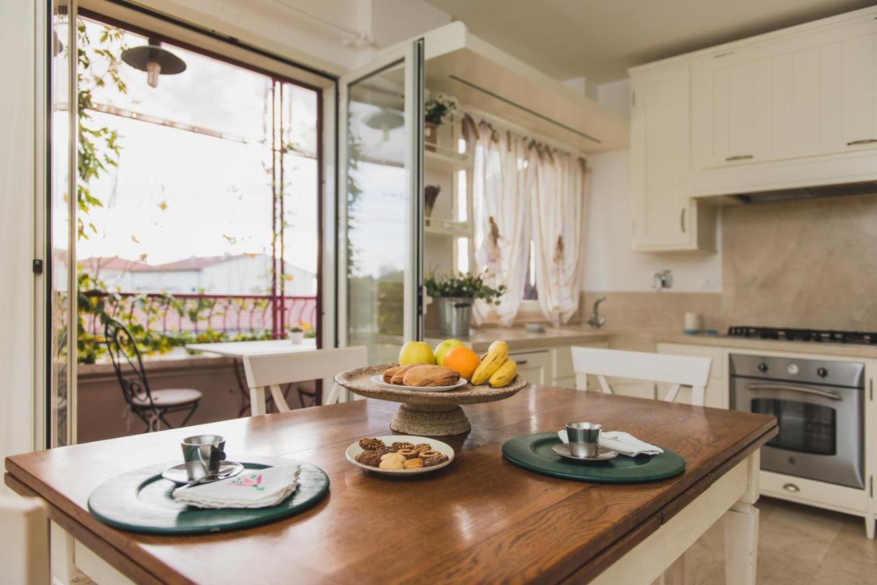 Corso Emanuele Apartments San Vincenzo Eksteriør bilde